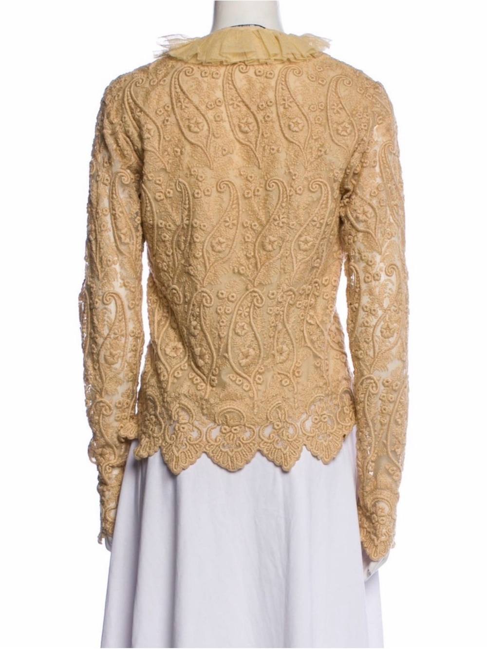 Ralph Lauren Women’s Ruffled V-Neck Lace Blouse in Cream - Picture 3 of 6
